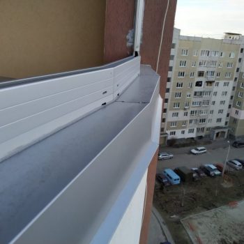 панорамне балкон засклити безрамний